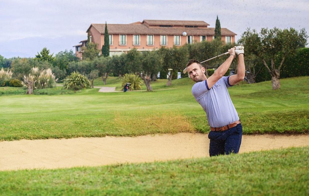 Wine & Golf Hotel