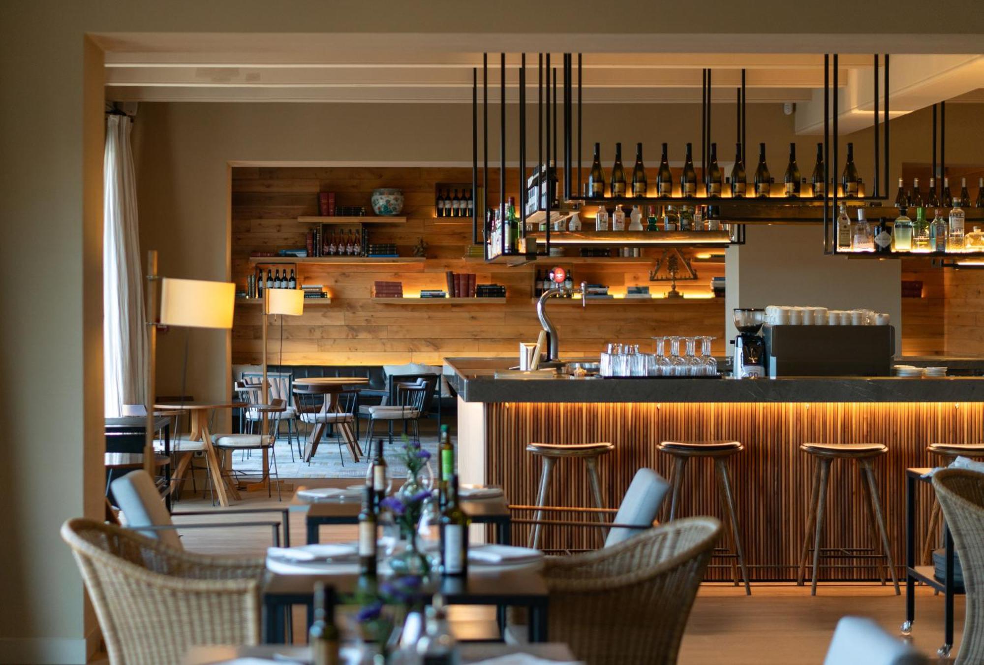 Wine & Golf Hotel
